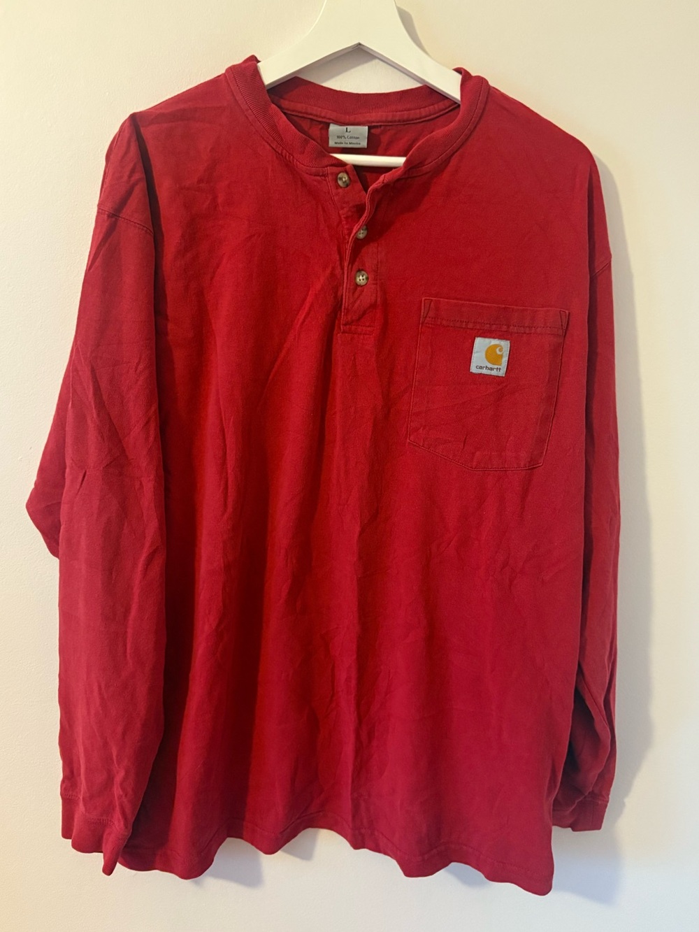 Carhartt long sleeve button up tee L